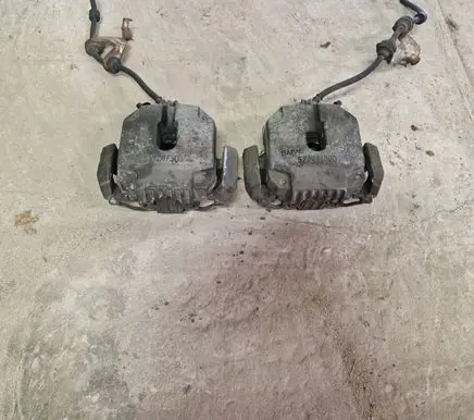BMW 3 E90 E91 Front brake caliper 34116769091 34116769092 6769091