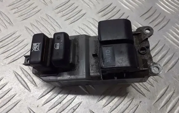 Toyota Yaris Electric window control switch 192832