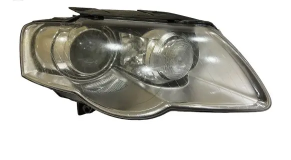 Volkswagen PASSAT B6 Headlight/headlamp 3C0941754G