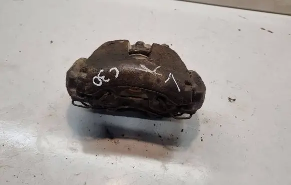 Volvo C30 Front brake caliper
