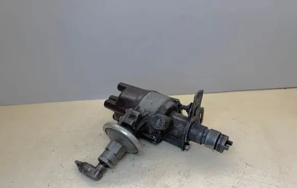 Moskvich 412 Spark distributor 3700360175 TY3700360175 TY37003601