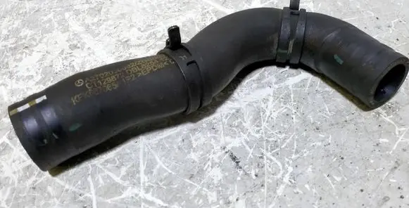 Mercedes-Benz CLA C117 X117 W117 Engine coolant pipe/hose A270203682