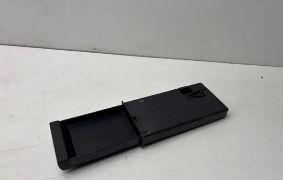 Audi A3 S3 8P Dashboard storage box/compartment 8P0941561D 8P0941561