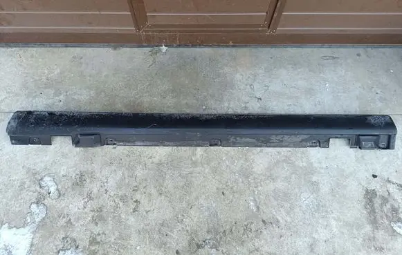 Mercedes-Benz E W213 Sill 