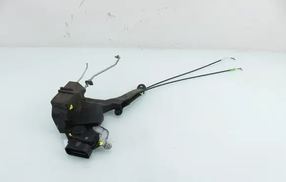 Toyota RAV 4 (XA20) Front door lock 