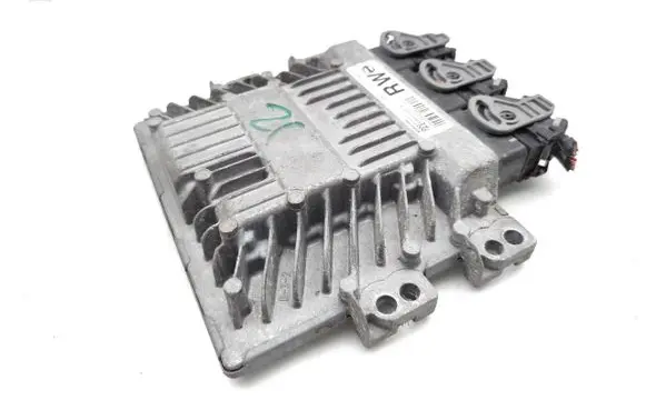 Nissan Qashqai Engine control unit/module 23710BR30A S180033108A