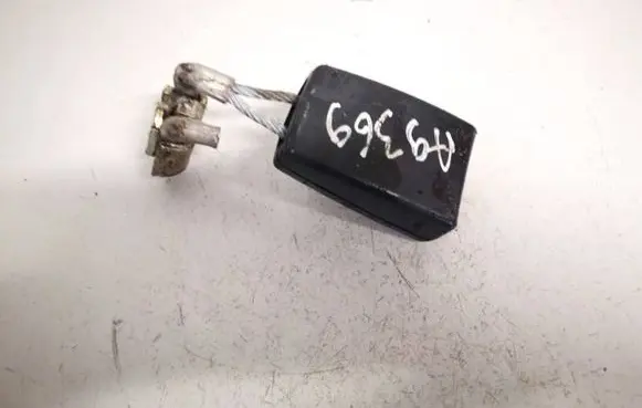 Audi A8 S8 D3 4E Rear seatbelt buckle 4e0857740
