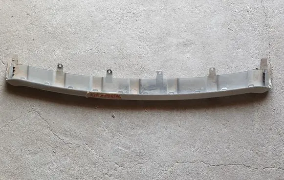 KIA Sportage Front bumper splitter molding 86565F1000