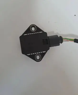 Audi A6 S6 C5 4B ESP acceleration yaw rate sensor 8E0907637A 0265005245 0009913