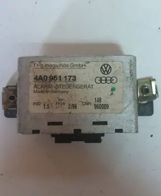 Audi A6 S6 C4 4A Other control units/modules 4A0951173 960009