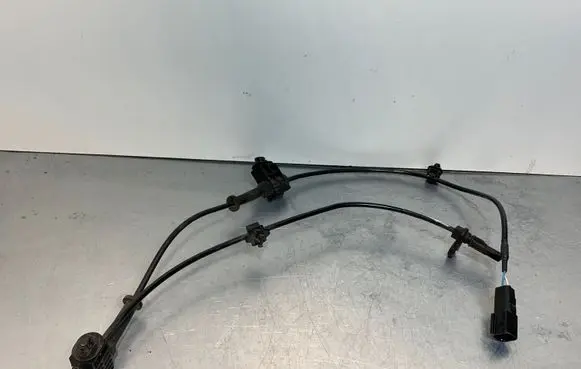 Mazda 6 ABS brake wheel speed sensor K0114370X
