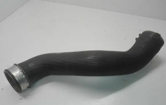 Audi A4 S4 B7 8E 8H Intercooler hose/pipe 8E0145737F