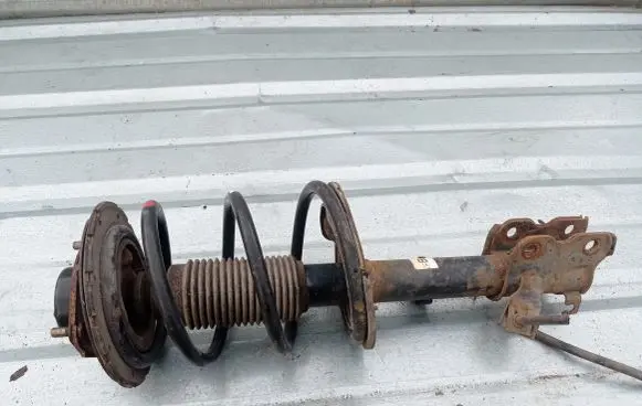 Nissan Murano Z50 Front shock absorber with coil spring