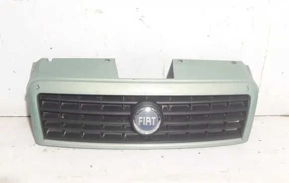 Fiat Doblo Front bumper upper radiator grill