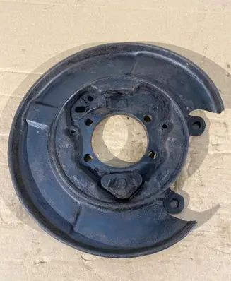 Nissan Qashqai Rear brake disc plate dust cover 