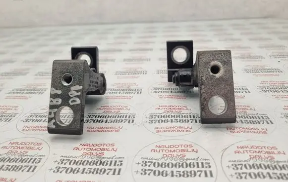 Audi A4 S4 B8 8K Front door hinge set 8K0831402B 8K0831402E