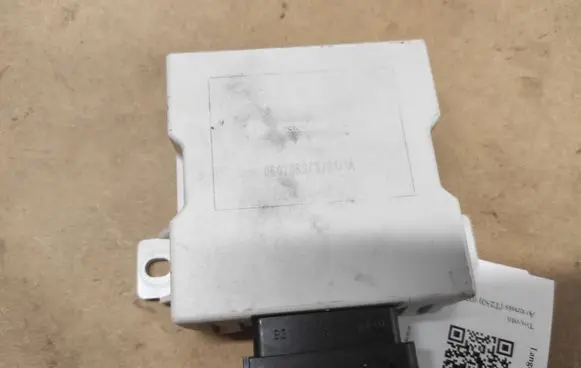 Toyota Avensis T250 Window control relay 150696 060206S