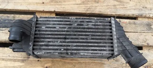 Peugeot 3008 I Intercooler radiator 9674720580