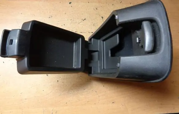 KIA Ceed Armrest