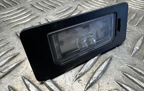 BMW 5 F10 F11 Number plate light 7193293