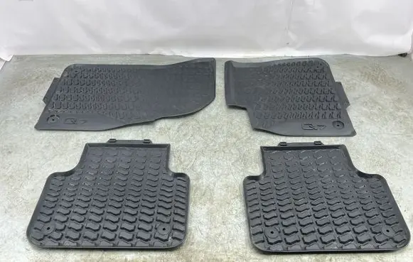 Audi Q7 4M Car floor mat set