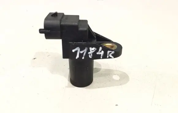 Mercedes-Benz ML W166 Camshaft position sensor A0051531328