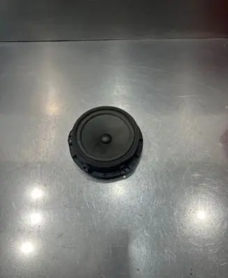 Hyundai ix20 Front door speaker 963301P000