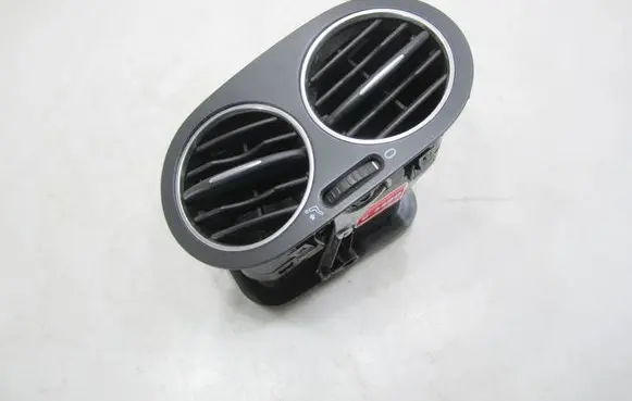 Volkswagen Golf Plus Dashboard side air vent grill/cover trim 5M0819759