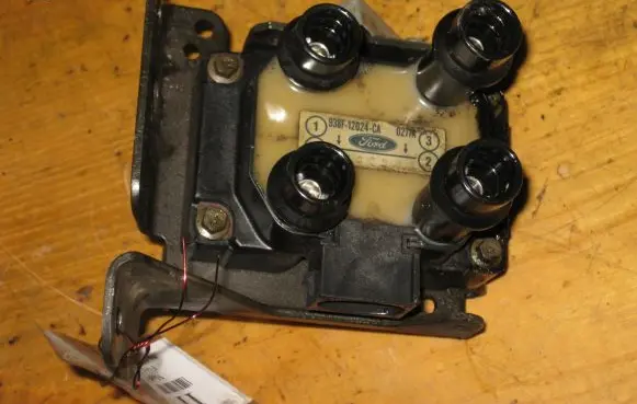 Ford Escort High voltage ignition coil