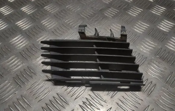 Opel Vectra C Front bumper lower grill 09186128 0551004542