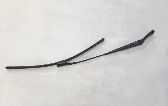 Volkswagen Caddy Front wiper blade arm 2K1955409B