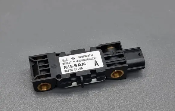 Nissan Note (E11) Airbag deployment crash/impact sensor 0285003019 98830AY00A