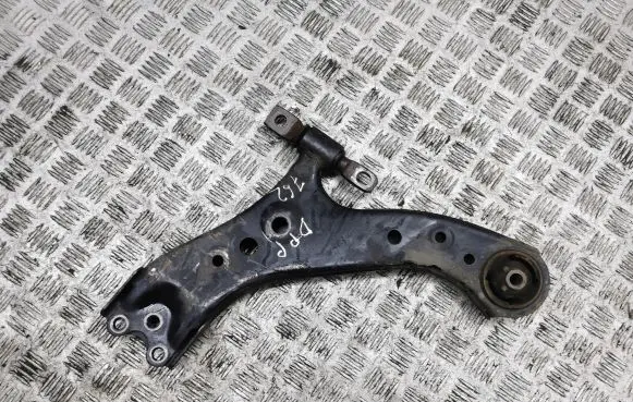 Toyota RAV 4 (XA50) Front lower control arm/wishbone