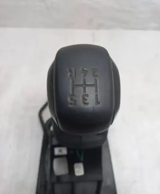 Citroen C4 Cactus Gear shifter/selector 9808161480