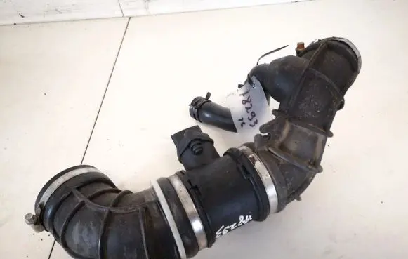 Opel Zafira A Air intake hose/pipe 90573597