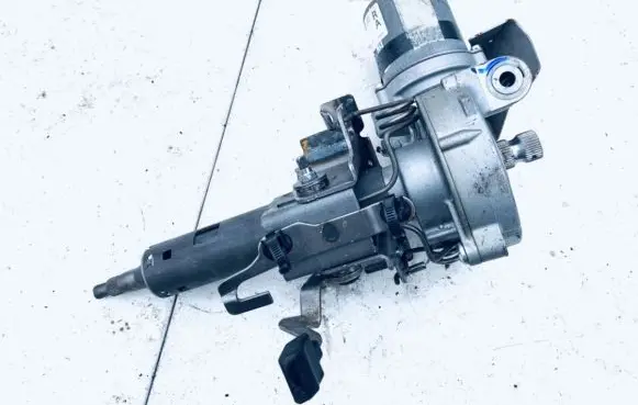 Toyota Avensis T270 Power steering pump 4525005591 45250-05591