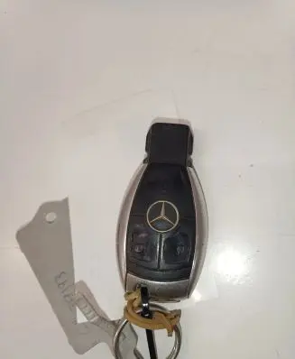 Mercedes-Benz ML W164 Ignition key/card 