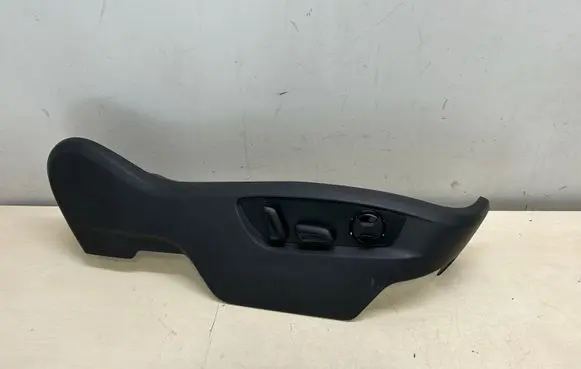 Volkswagen Touareg II Seat control switch 7P6959777A 7P6959478A 7P6959478