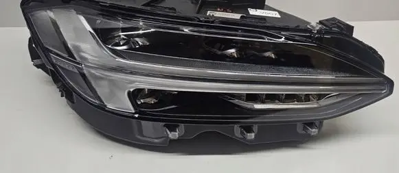 Volvo S90, V90 Headlight/headlamp 32262014 V007.n.klosz