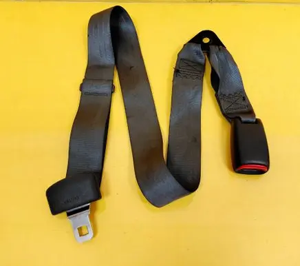 Nissan Maxima Rear seatbelt NSB053NK051