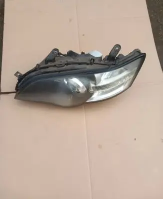 Subaru Legacy Headlight/headlamp 10020794