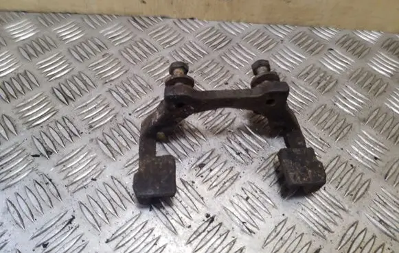 BMW 5 E39 Brake caliper pad carrier rear 