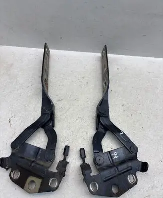Volkswagen PASSAT B6 Engine bonnet/hood hinges 3C0823301E 3C0823302E