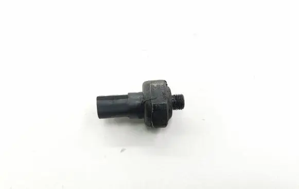 Mercedes-Benz C W204 Oil pressure sensor 