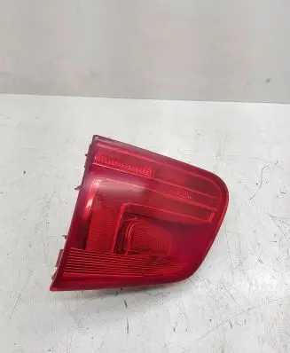 Volkswagen Tiguan Tailgate rear/tail lights 5N0945094G 2SA01073902