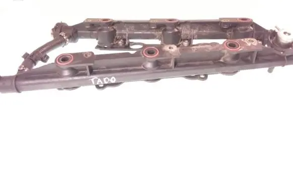 Peugeot 406 Fuel main line pipe 9623551680