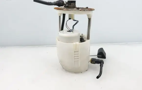 Suzuki Swift I In-tank fuel pump 1019621890 1510063J12