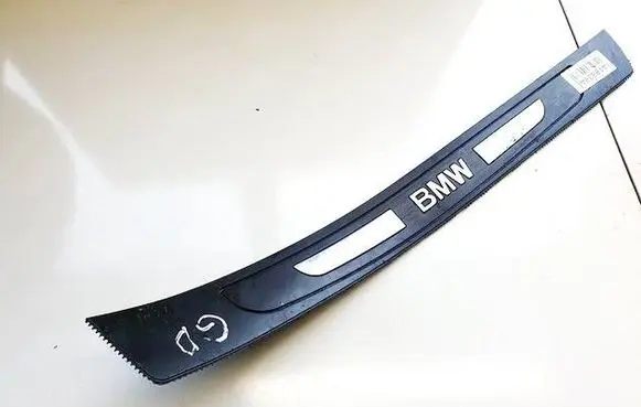 BMW 7 E65 E66 Rear sill trim cover 60829010