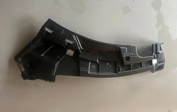 Land Rover Range Rover L405 Front bumper mounting bracket JK5216F073AA