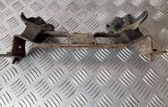Jeep Grand Cherokee (WK) Gearbox mount